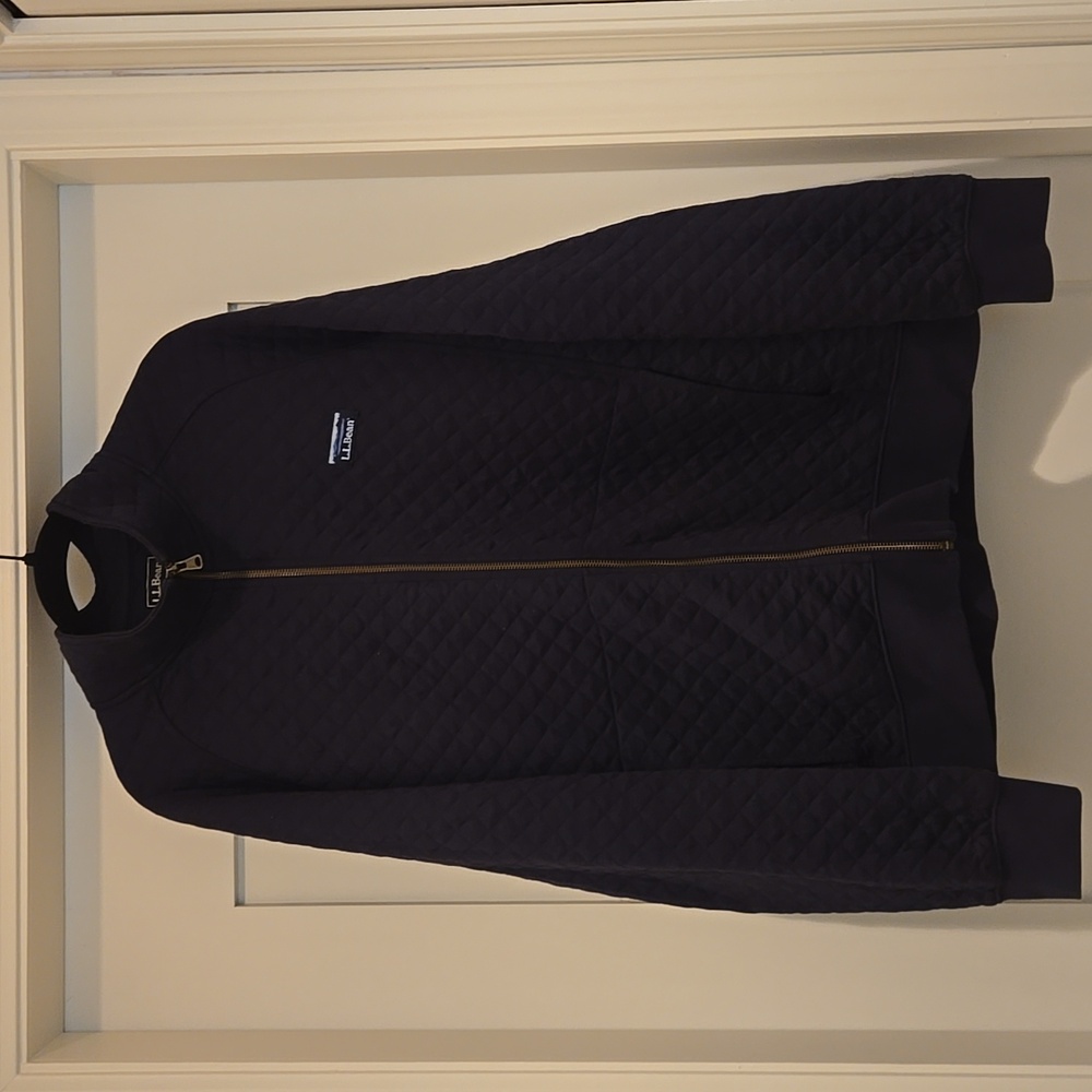 LL Bean Quilted Full Zip Jacket! Excellent Condition! Size Large!